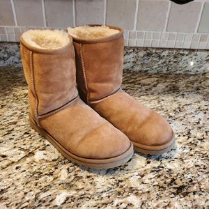 UGG women's size 9